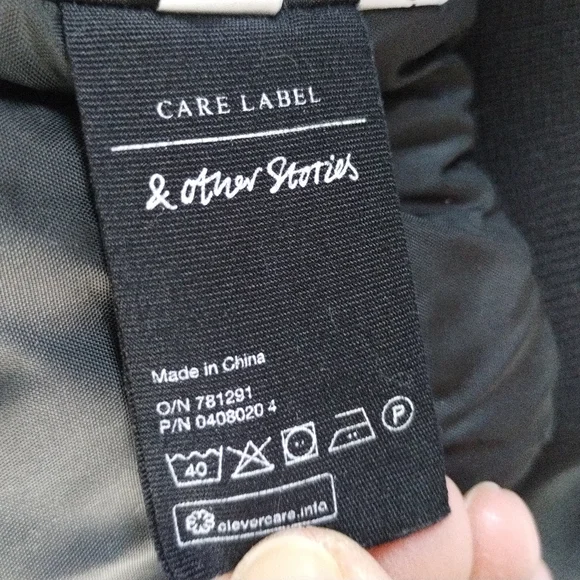 & Other Stories Black Bomber Jacket 8 - Picture 8 of 10